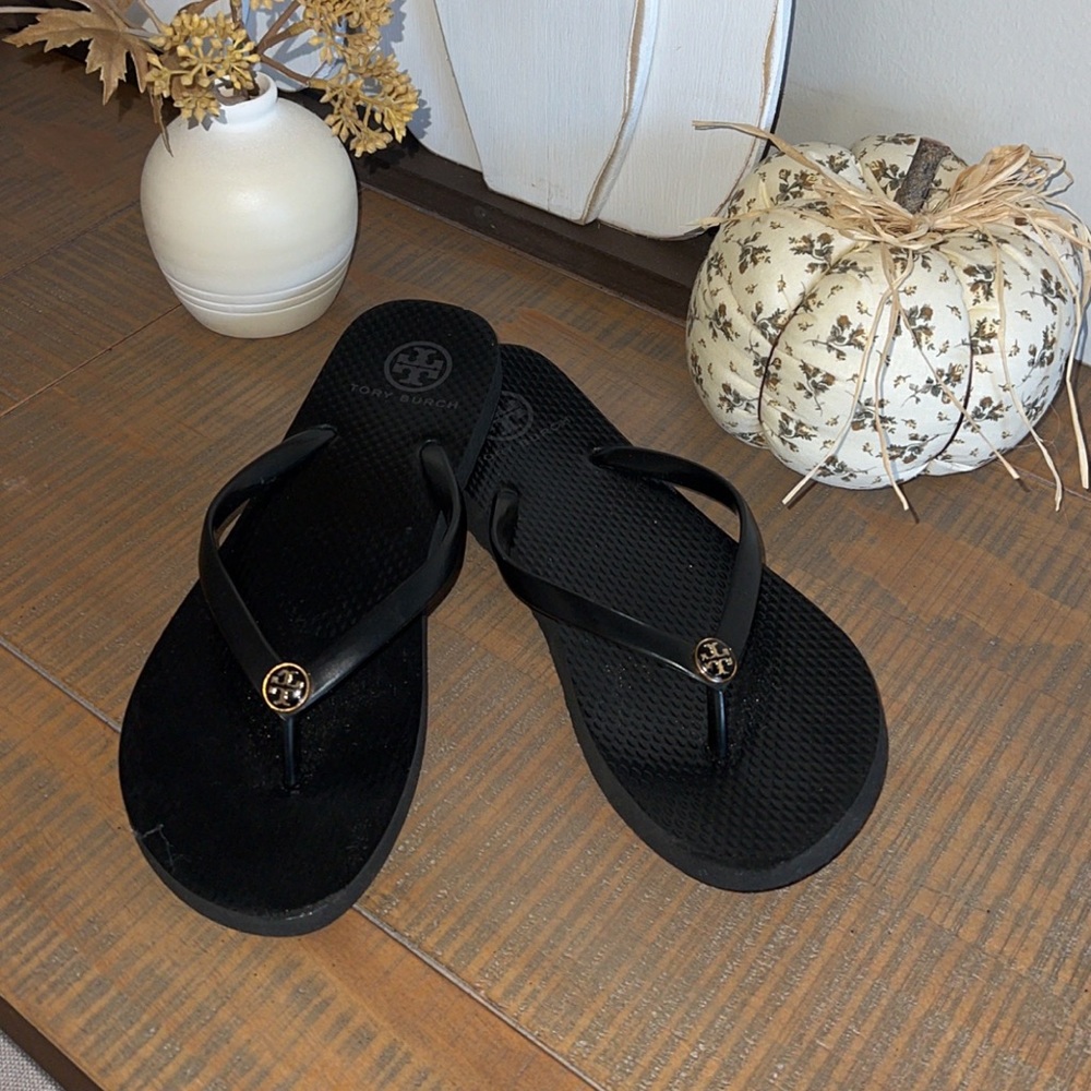 Tory Burch flip flops